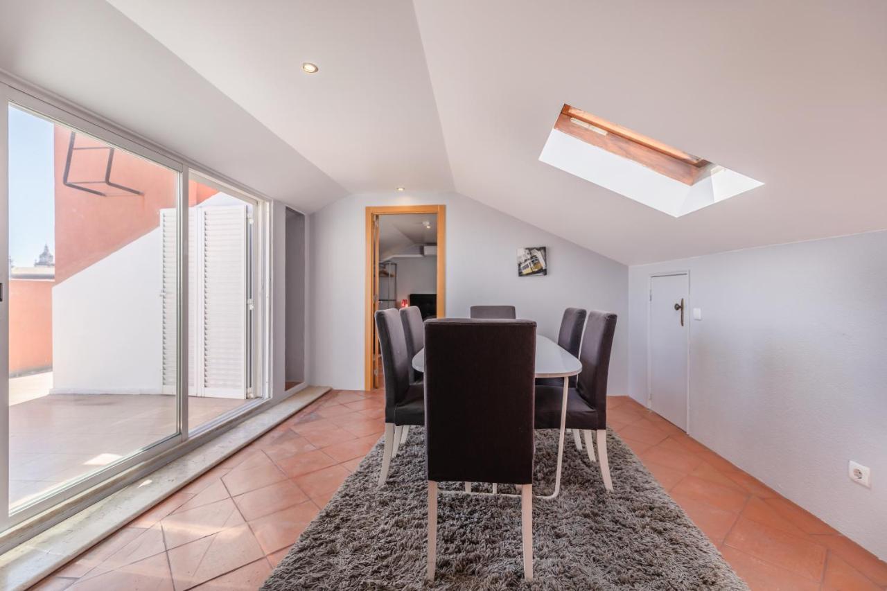 Apartamentos Lux Dinastia Lisboa Екстериор снимка