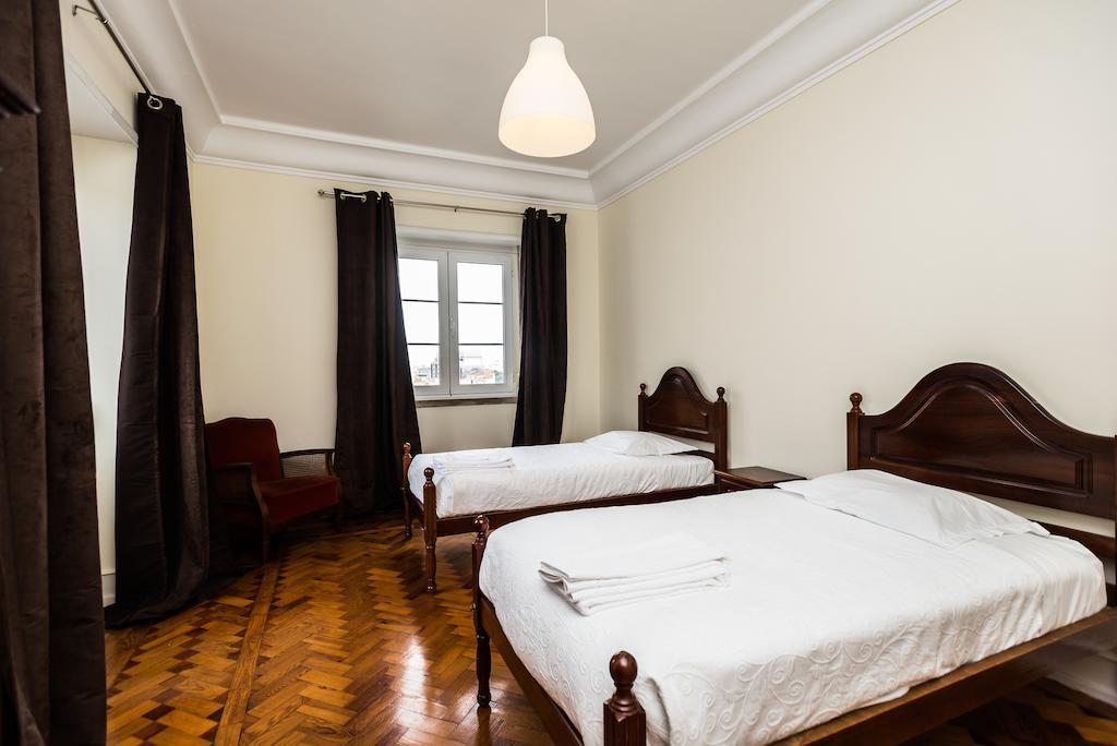 Apartamentos Lux Dinastia Lisboa Стая снимка