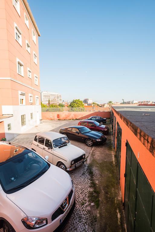 Apartamentos Lux Dinastia Lisboa Екстериор снимка