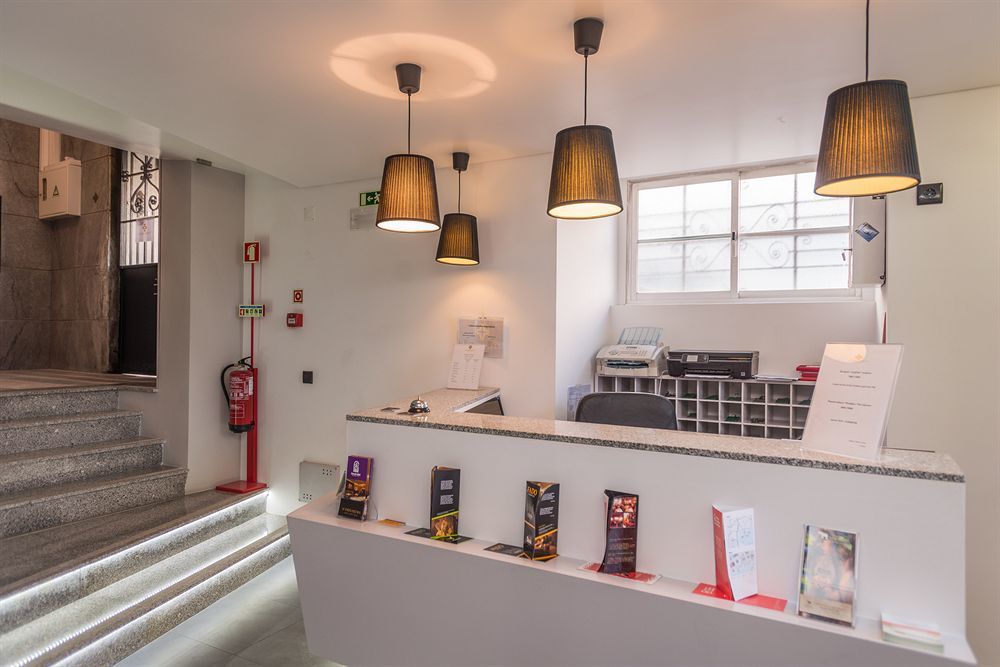 Apartamentos Lux Dinastia Lisboa Екстериор снимка
