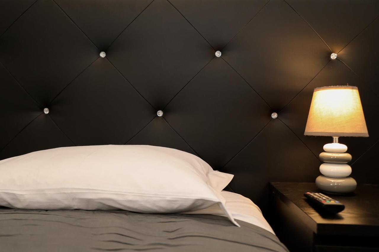 Apartamentos Lux Dinastia Lisboa Екстериор снимка
